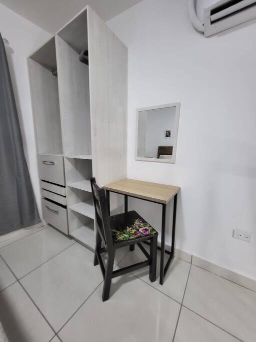 #6 Comodo, Tranquilo, Elegante Cerca De La Estacion Del Metro De La Cincuentenario Apartamento *
